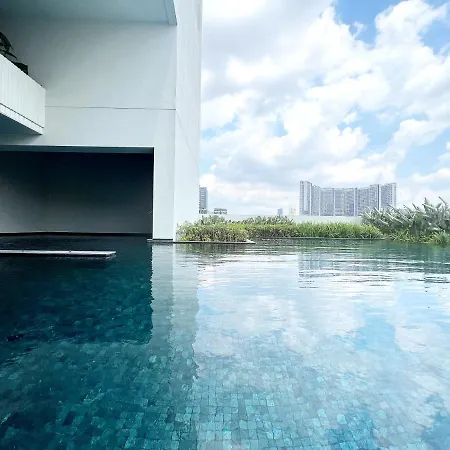 Infini Suites@ Una Residences, Sunway Velocity Kl